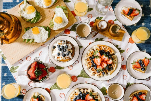 Die Kunst des perfekten Frühstücks: Pfannkuchen, Eier und mehr