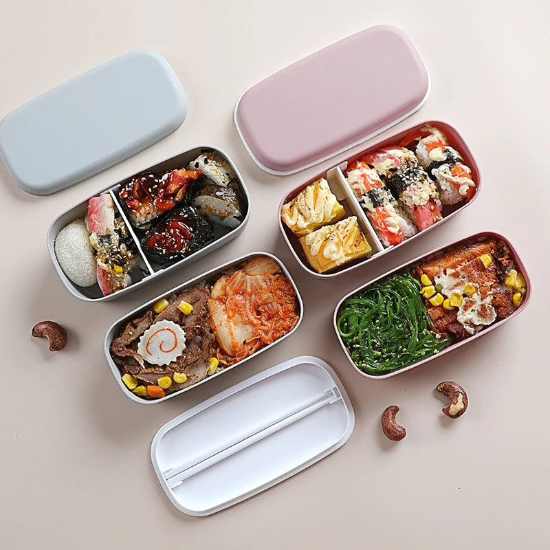 Doppellagige Bento Lunchbox – Auslaufsicher & Mikrowellengeeignet – Mit Essstäbchen – Tragbare Lebensmittelaufbewahrung