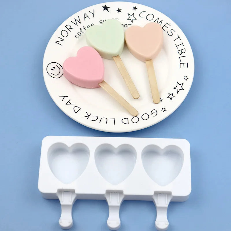 Eiswürfelform Herz & Pfote – Set aus 2 – Silikon, Lebensmittelecht – Für Schokolade, Pudding & Backen