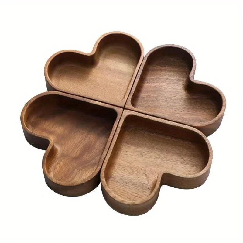 1 Stuk Herzförmiger Holzteller für Desserts, Sushi und Snacks – 17 cm