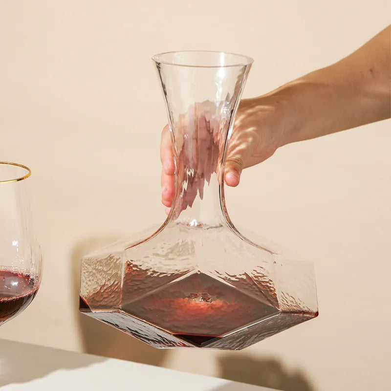 Handgefertigte Weinkaraffe 1450 ml – Kristallglas Dekanter mit Belüfter, Design-Karaffe für Rot- und Weißwein