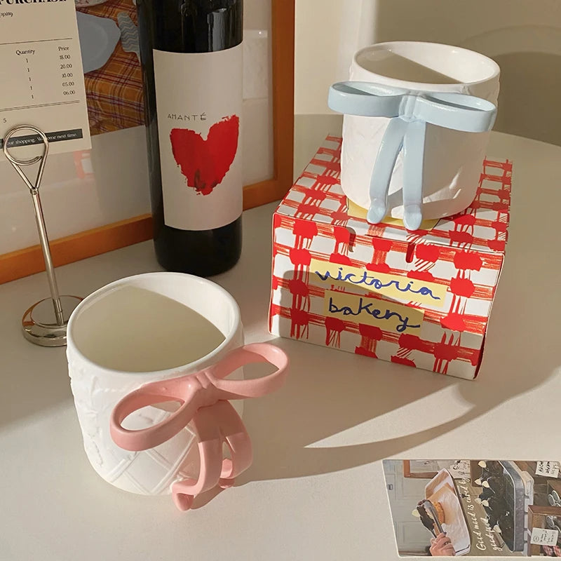 Keramik Tasse mit Schleifenhenkel – 300ml – Elegantes Design für Kaffee & Tee