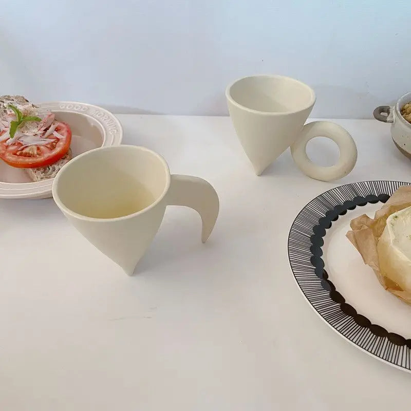 Keramiktasse – Handgefertigt & Elegant – Ideal für Kaffee, Tee & Latte Art