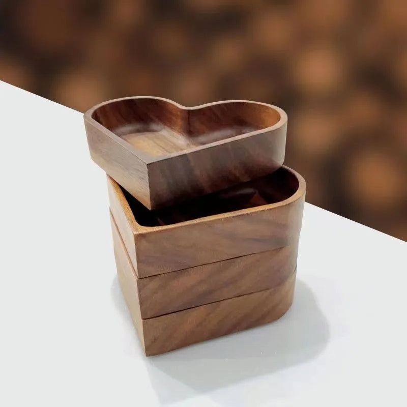 1 Stuk Herzförmiger Holzteller für Desserts, Sushi und Snacks – 17 cm