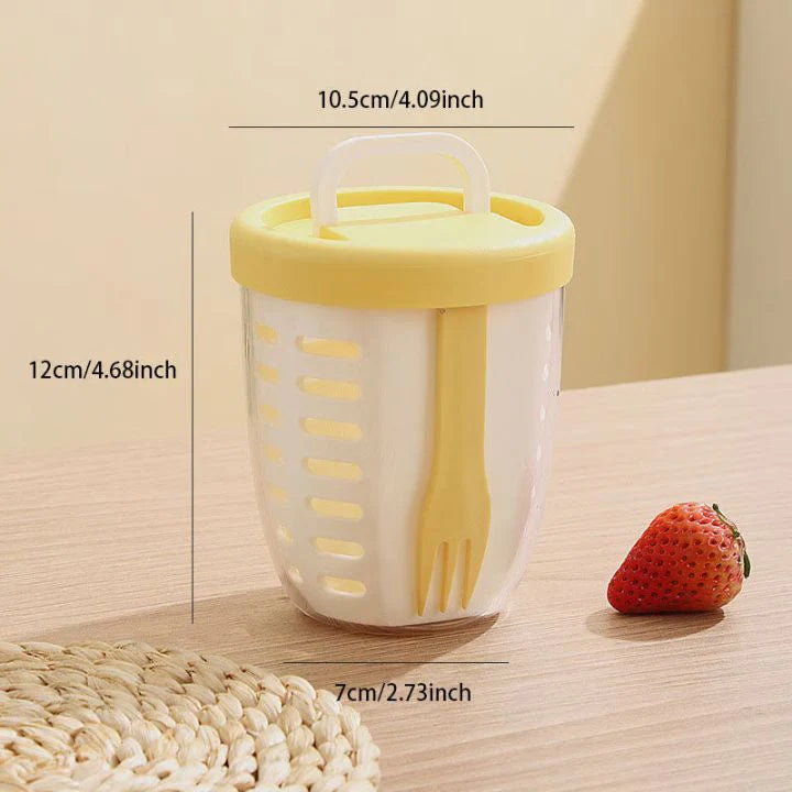 Fruchtbecher mit Sieb & Gabel – 500 ml – Auslaufsicher & Spülmaschinenfest