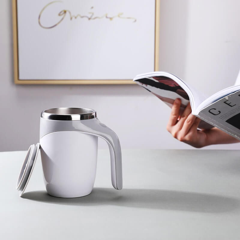Automatischer Rührbecher – Selbstumrührender Edelstahl-Becher, 400 ml, Ideal für Kaffee und Proteinshakes