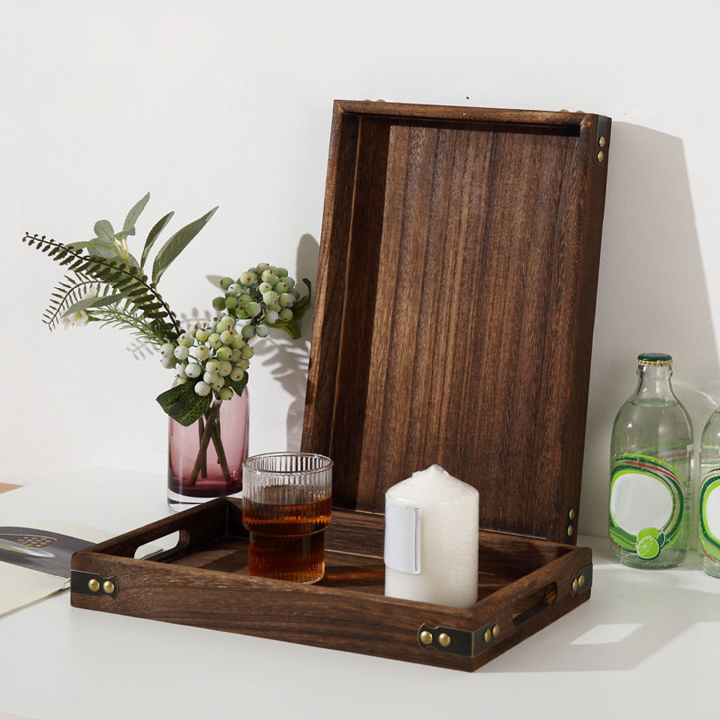 Holz Serviertablett, Multifunktional für Kaffee, Obst, Dessert und Salat – Robustes und leichtes Tablett mit Griffen für Zuhause und Terrasse