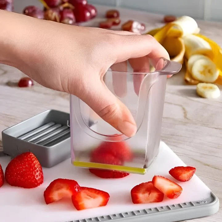 Vielseitiger Gemüseschneider mit Edelstahlklingen, Rutschfester Griff, Leicht zu Reinigen, Ideal für Salate & Gemüsegerichte