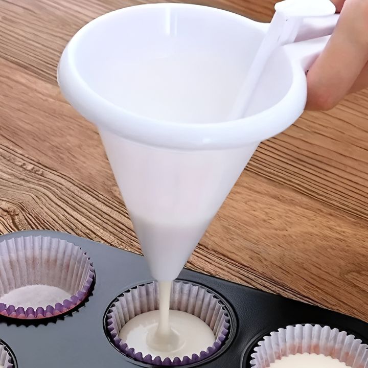 Teigausgießer für präzises Backen, Teigflüssigkeit-Kontrolle, ideal für Pfannkuchen, Cupcakes und mehr, 21 x 13,5 cm