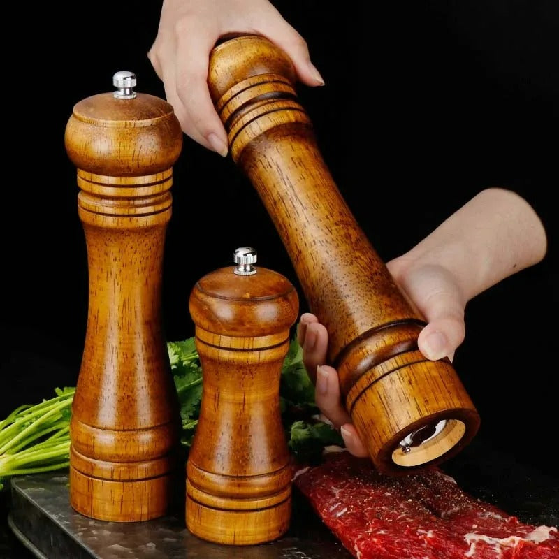Eichenholz Pfeffer- und Gewürzmühle Set – Handbetrieben, Verstellbare Keramikmühle, 14cm, 21cm, 26cm