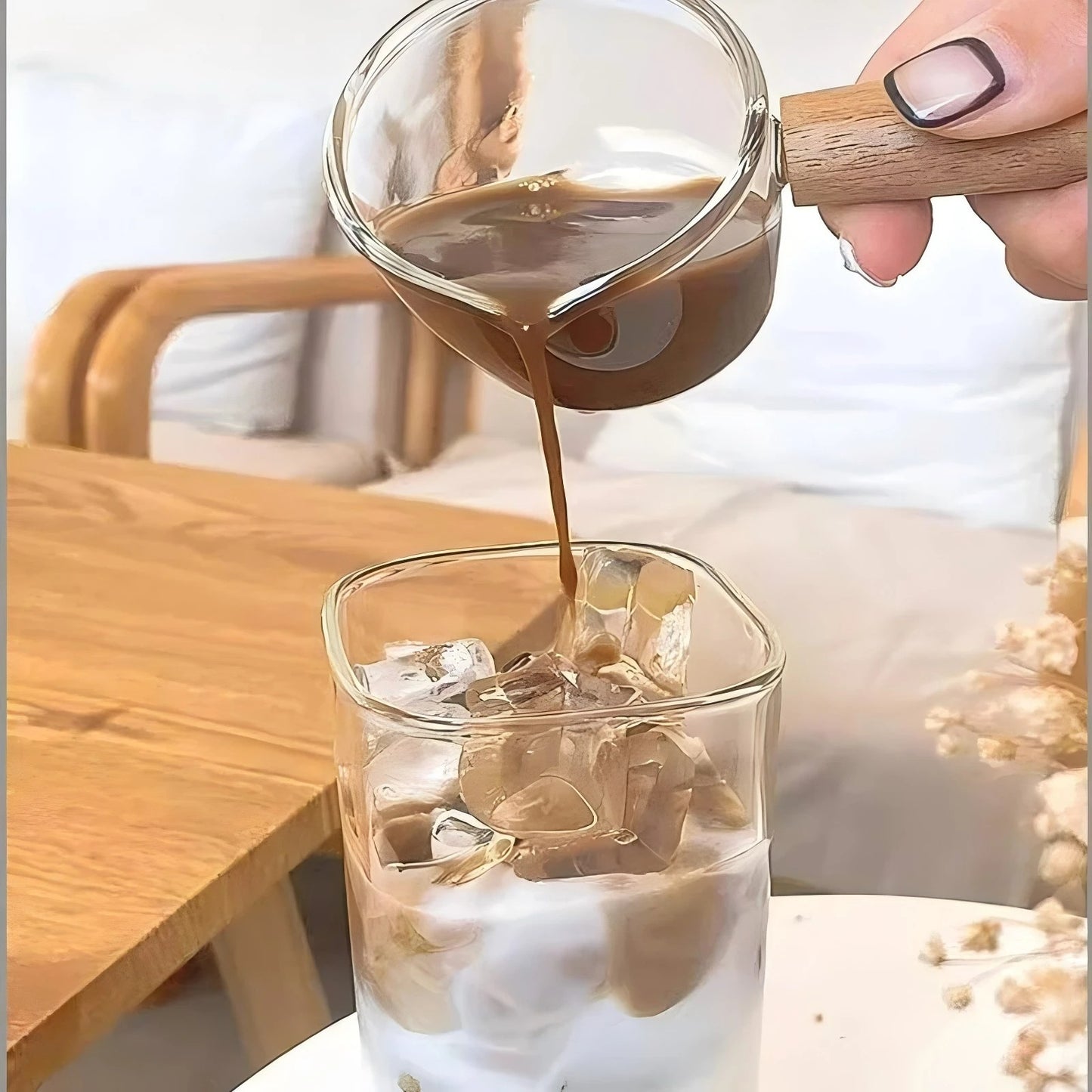 400ml hitzebeständiges Kaffeeglas mit Strohhalm und Deckel – transparenter Becher für Saft, Milchkaffee und Tee