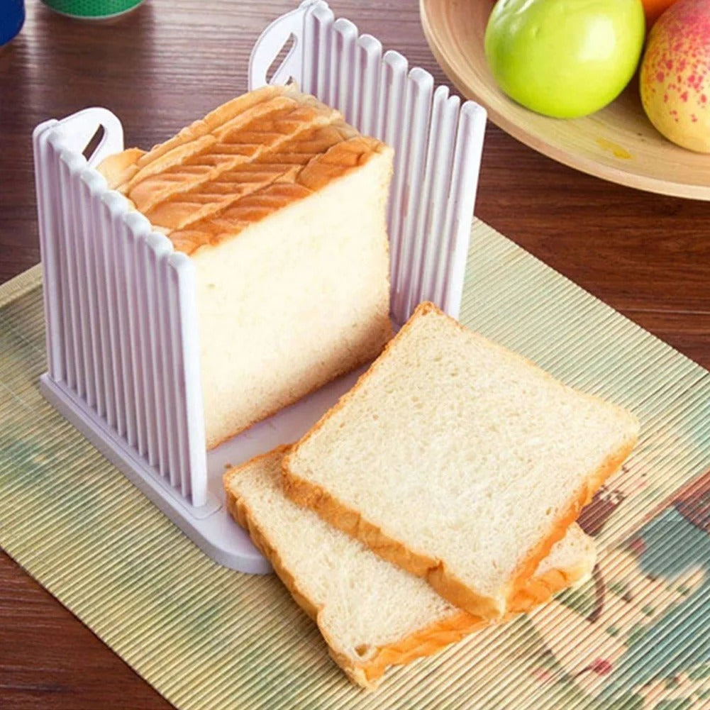 Verstelbare Toast Broodsnijmachine, Opvouwbare Snijgeleider voor Zelfgebakken Brood, Multifunctionele Keuken Tool met Kruimellade