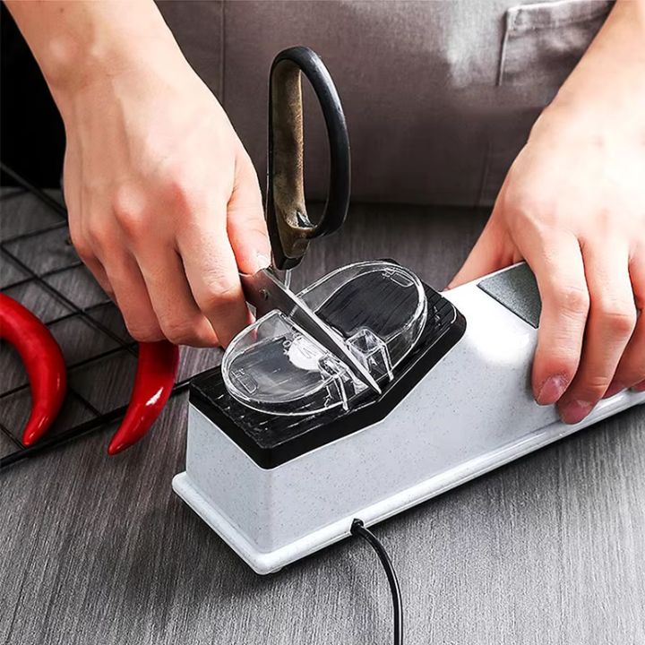 Elektrischer Messerschärfer – Einfaches und schnelles Schärfen von Küchenmessern