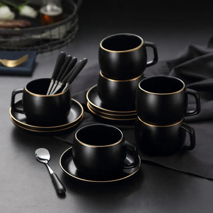 Keramiktasse mit Untertasse – Matt Schwarz, Skandi-Design