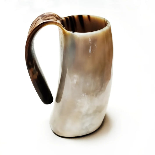 Viking Trinkhorn Becher – Handgefertigt – Naturhorn – 300-350 ml – Einzigartiges Geschenk