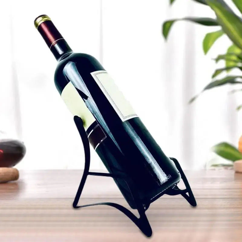 Metall Weinflaschenhalter Stuhl-Design – Platzsparendes Weinregal für Tisch & Vitrine