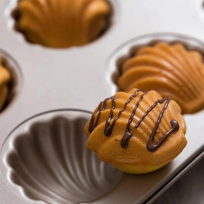 Madeleine Backform 9er Form – Antihaft Kuchenform aus Karbonstahl für perfekte Madeleine-Kekse