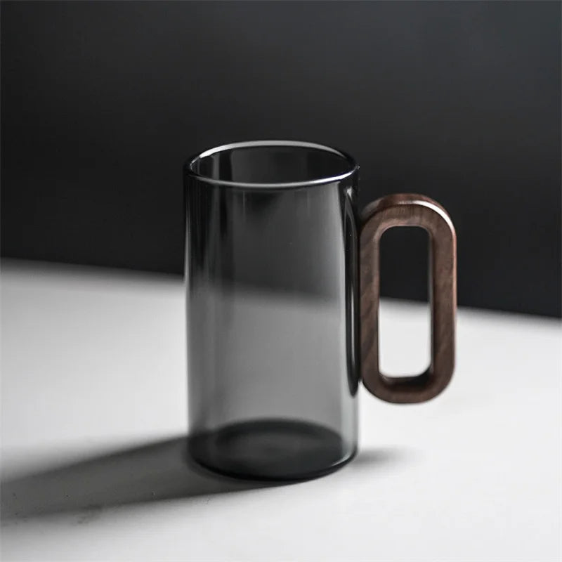 Doppelwandiges Glas 350ml – Hitzebeständig – Mit Walnussholz-Griff – Handgefertigt