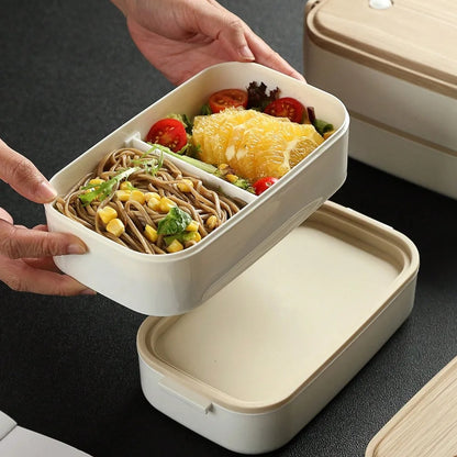 Doppellagige Lunchbox mit Holzoptik – Inklusive Essstäbchen und Löffel – Ideal für Büro, Schule, Picknick & Camping