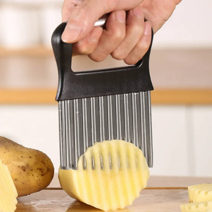 Wellenförmiger Edelstahl-Gemüseschneider für Kartoffeln, Gurken & Pommes
