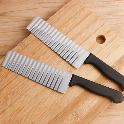 Edelstahl Kartoffelschneider Crinkle Cutter – Wellenmesser für Pommes, Gemüse & Obst
