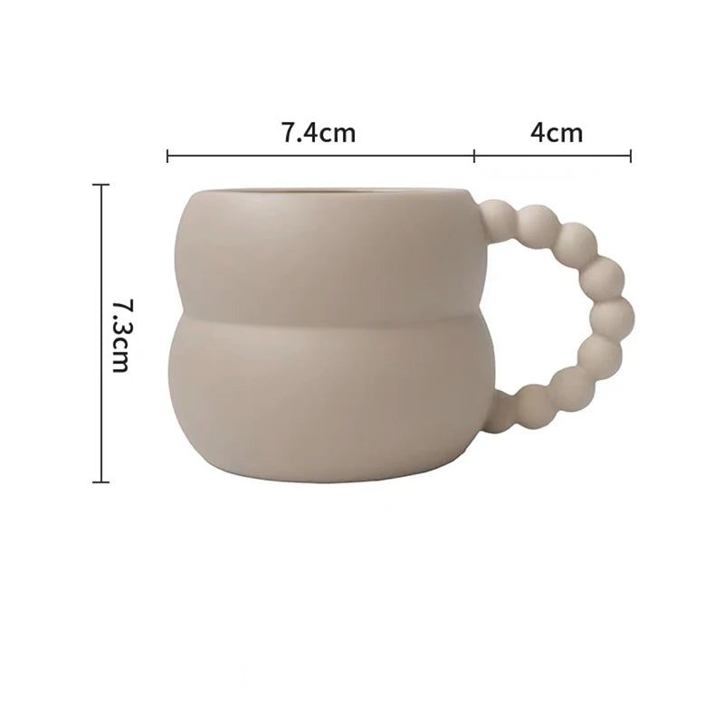 Keramiktasse – Europäischer Stil mit Perlenhenkel – 270 ml, Handgefertigt