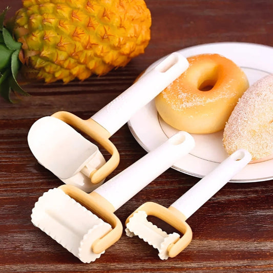 Teigroller für perfektes Gebäck – Präzises Schneiden & Formen, 3er Set, Ergonomisch & Vielseitig