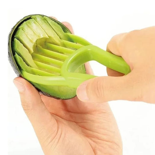 3-in-1 Avocadoschneider – Praktisches Küchenutensil für Schälen, Entkernen und Schneiden
