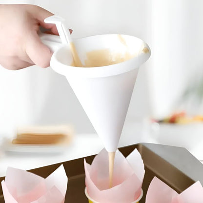 Teigausgießer für präzises Backen, Teigflüssigkeit-Kontrolle, ideal für Pfannkuchen, Cupcakes und mehr, 21 x 13,5 cm