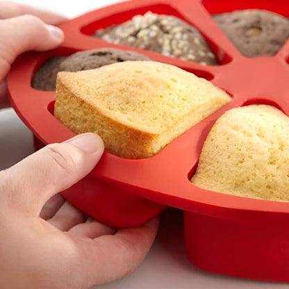 Dreieckige Silikon Kuchenform, 8 Gitter für Perfekte Kuchenstücke, Antihaftbeschichtet, Hitzebeständig