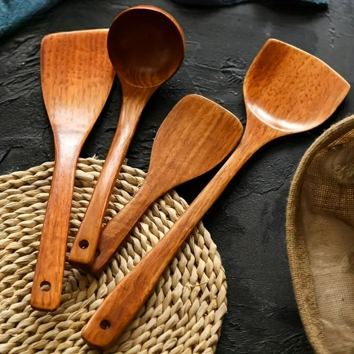 4-teiliges Küchenutensilien-Set aus Holz – Spatel, Reis- und Suppenlöffel, Lange Griffe, Ideal für Kochen und Servieren