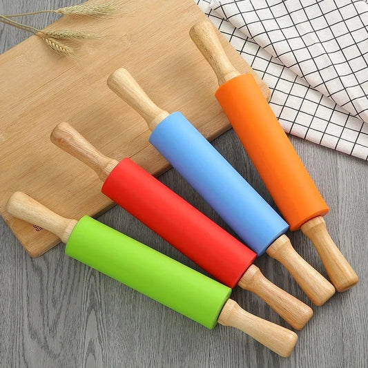Mini Silikon Nudelholz mit Holzgriff – Antihaft, 22,5 cm – Backwerkzeug für Kinder & Erwachsene