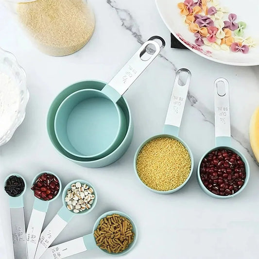 8-teiliges Edelstahl Messbecher- und Löffel-Set mit Handgriff – Präzise Küchenwaage für Back- und Kochzutaten