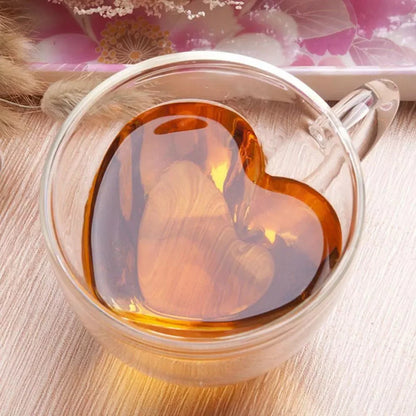 Klassisches Teeglas mit Herzform – Doppelt Verglast, Hitzebeständig, Ideal für Tee und Kaffee